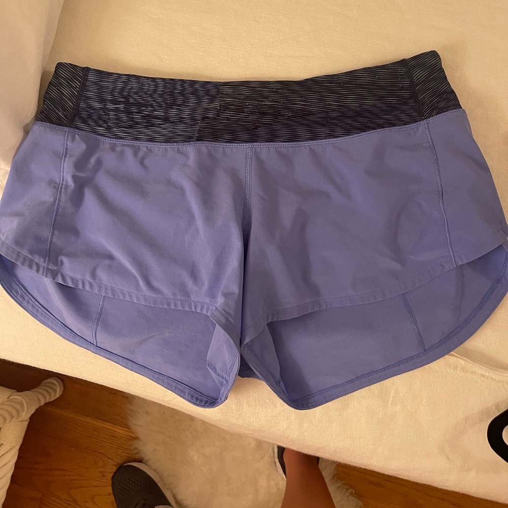 Lululemon old style speed up short size 6 worn once